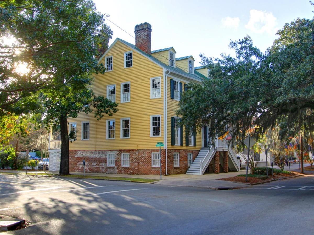 Bird Baldwin Parlor Villa Savannah Exterior foto